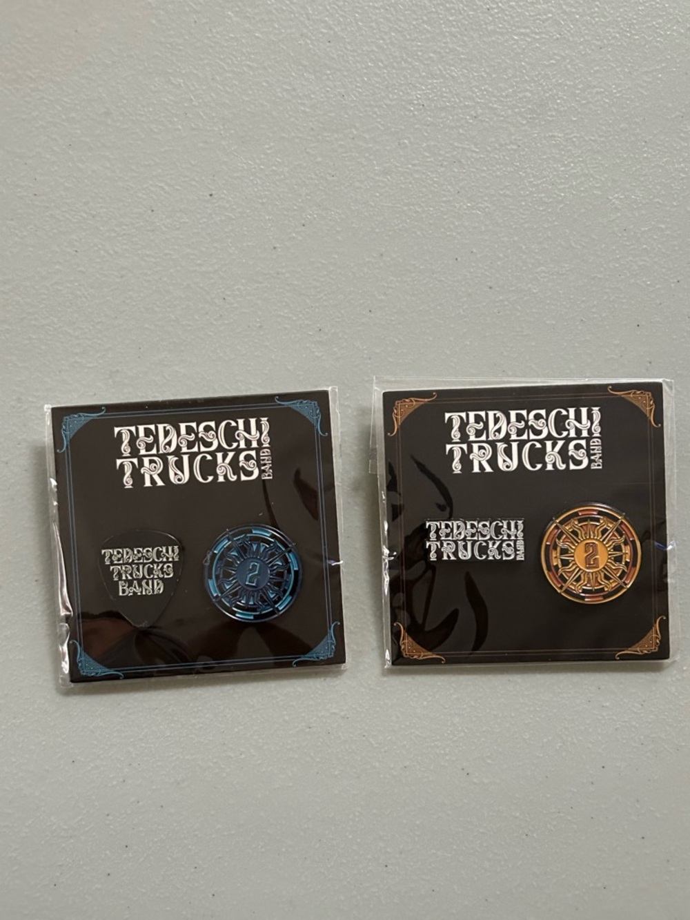 NEW! Tedeschi Trucks Band Enamel Guitar Pick & Poker Chip Pin Set Bundle- (NWT)